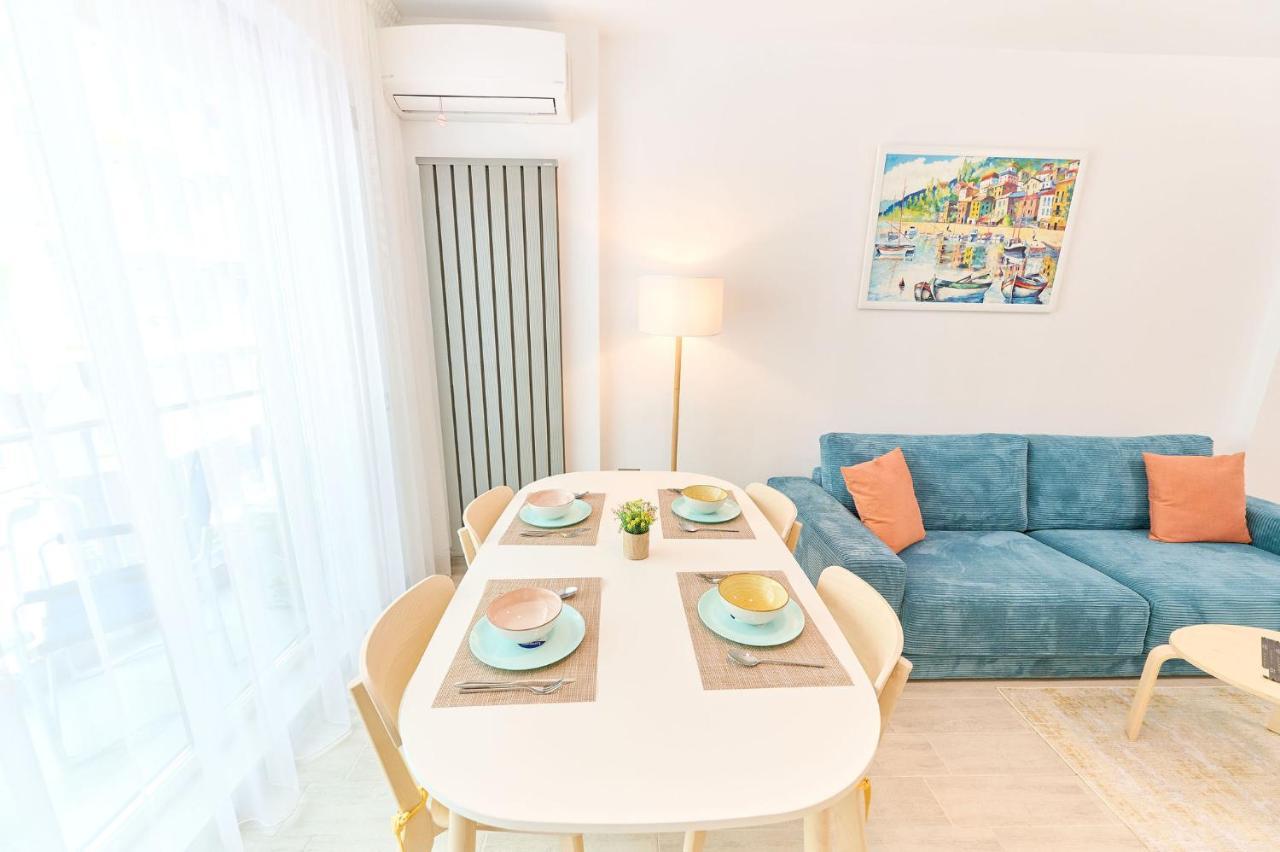 Blacksearama Apartment- Spa, Pools And Parking Mamaia Extérieur photo